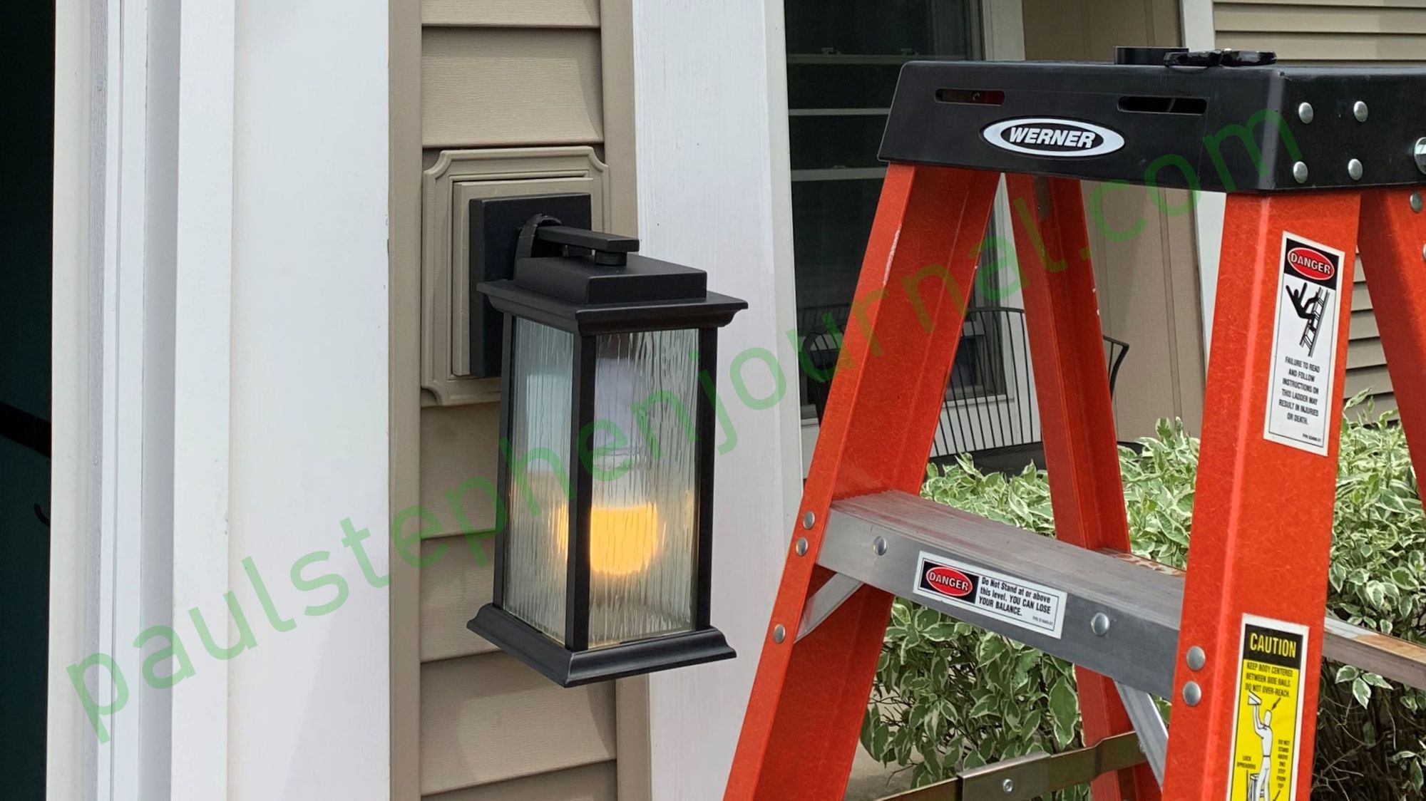 Garage Security Cameras Using Existing Light Fixtures